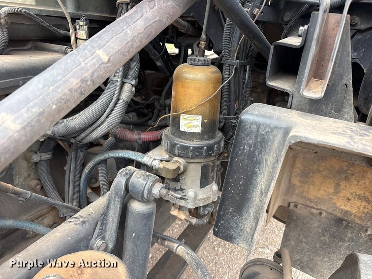 image for item FC2069 2007 Western Star 4900 semi truck
