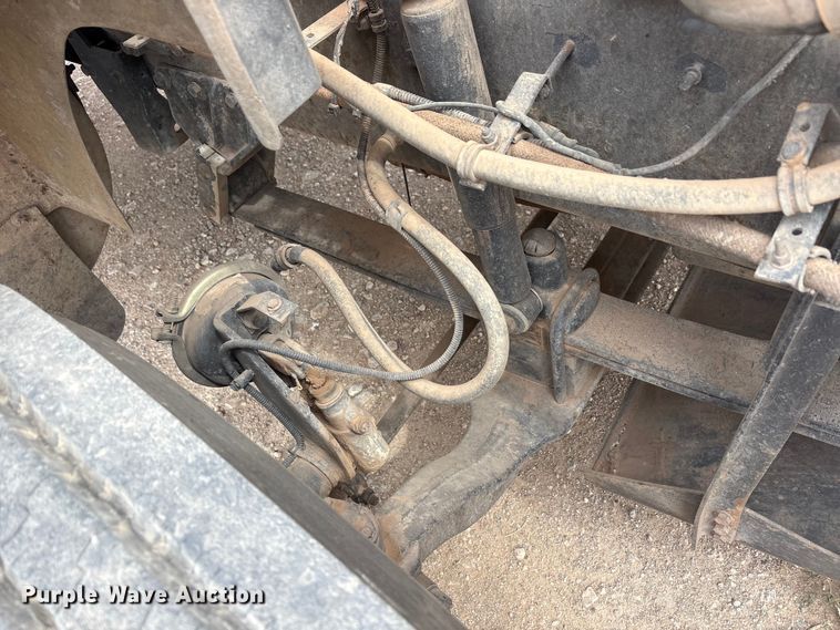 image for item FC2069 2007 Western Star 4900 semi truck