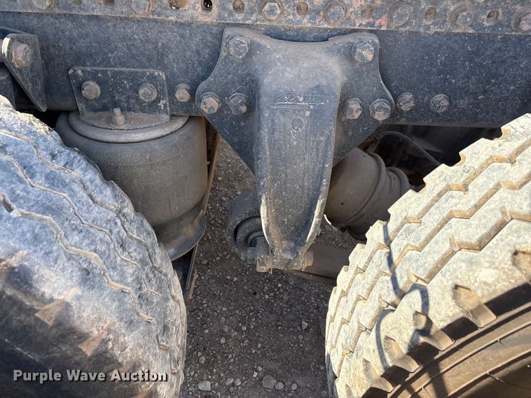 image for item FC2070 2007 Western Star 4900EX semi truck