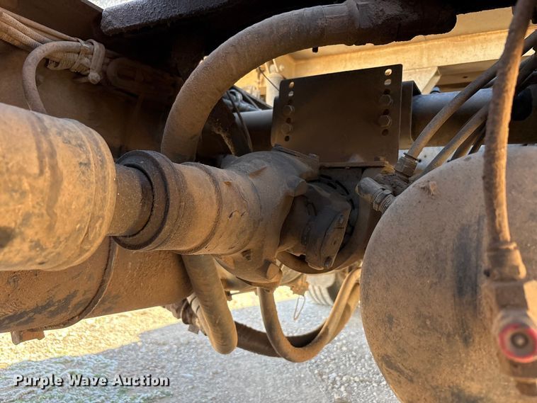 image for item FC2070 2007 Western Star 4900EX semi truck