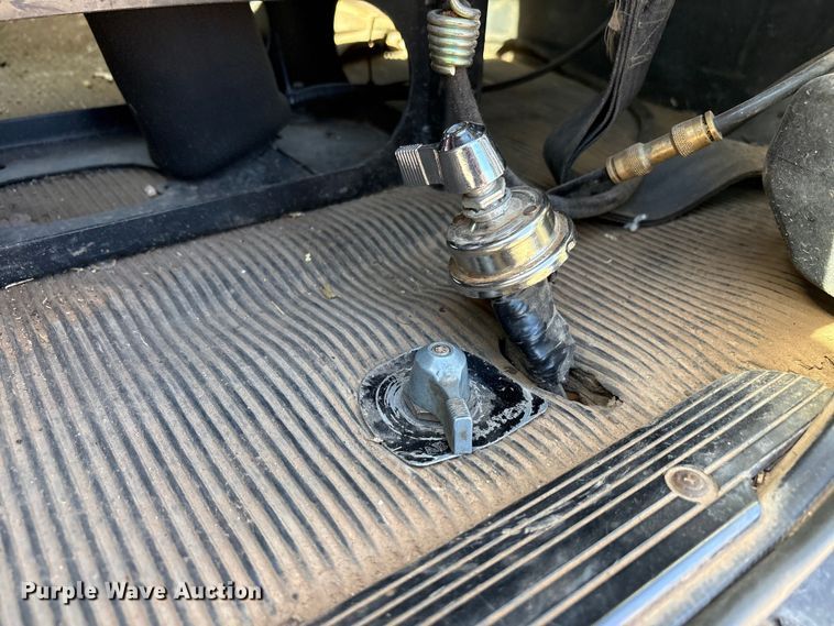 image for item FC2070 2007 Western Star 4900EX semi truck