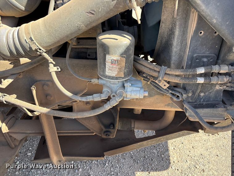 image for item FC2070 2007 Western Star 4900EX semi truck