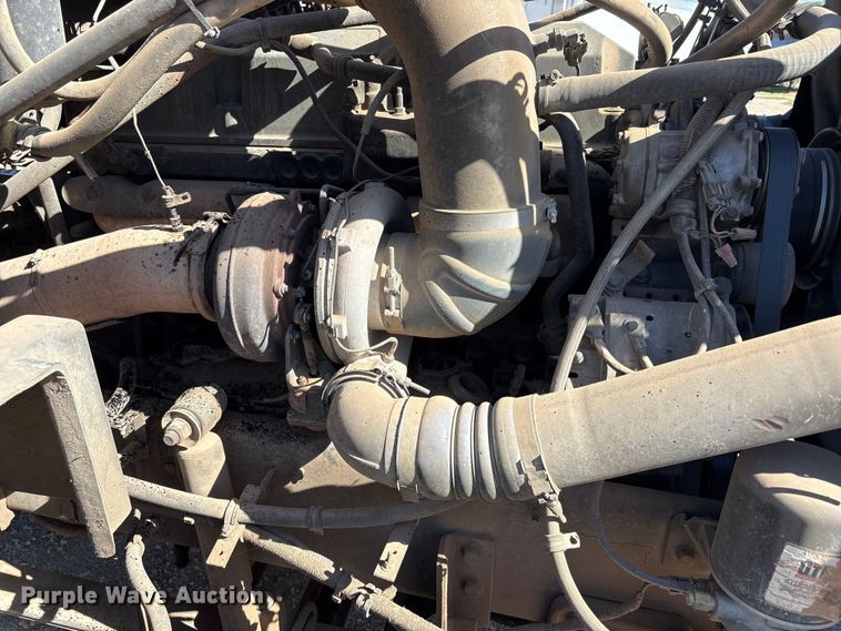 image for item FC2070 2007 Western Star 4900EX semi truck