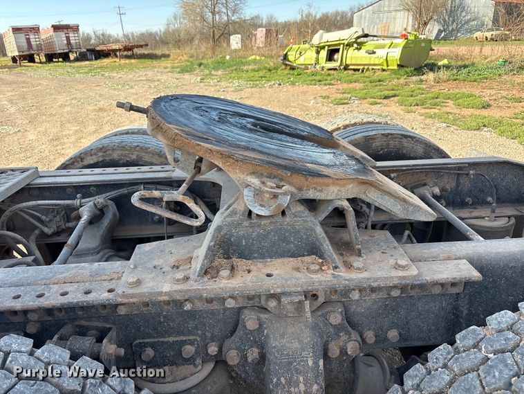image for item FC2073 2007 Western Star 4900EX semi truck