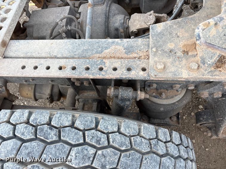image for item FC2073 2007 Western Star 4900EX semi truck