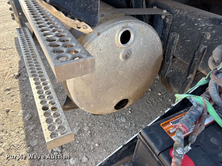 image for item FC2073 2007 Western Star 4900EX semi truck