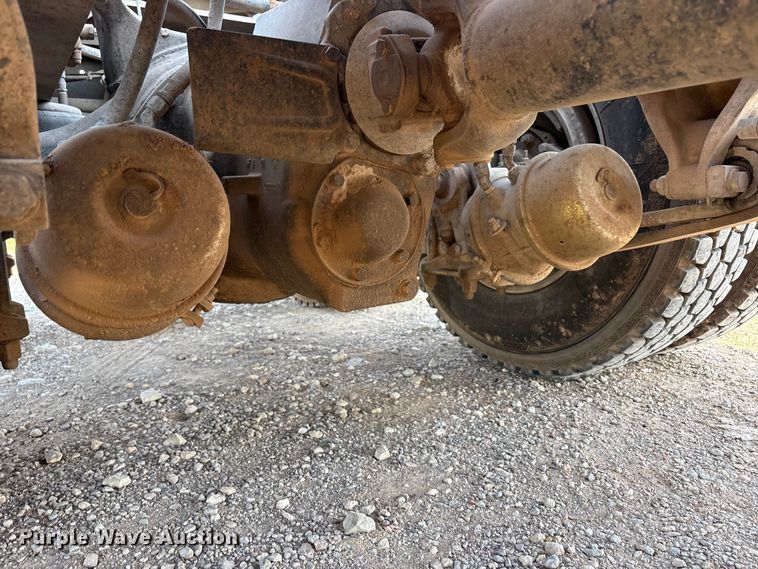 image for item FC2073 2007 Western Star 4900EX semi truck