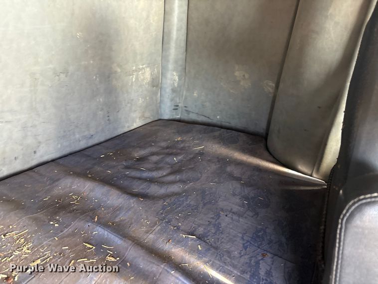 image for item FC2073 2007 Western Star 4900EX semi truck