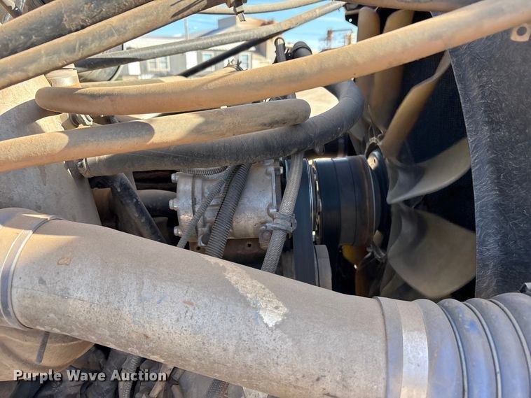 image for item FC2073 2007 Western Star 4900EX semi truck