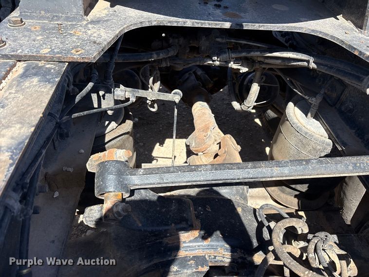 image for item FC2076 2007 Western Star 4900EX semi truck