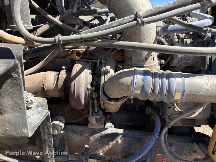 image for item FC2076 2007 Western Star 4900EX semi truck