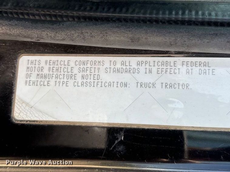 image for item FC2076 2007 Western Star 4900EX semi truck