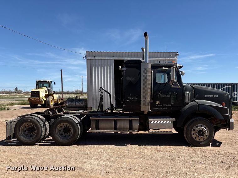 image for item FC2085 2008 Western Star 4900EX semi truck