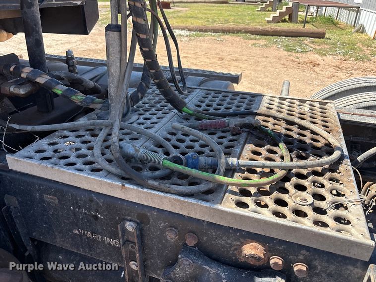 image for item FC2085 2008 Western Star 4900EX semi truck