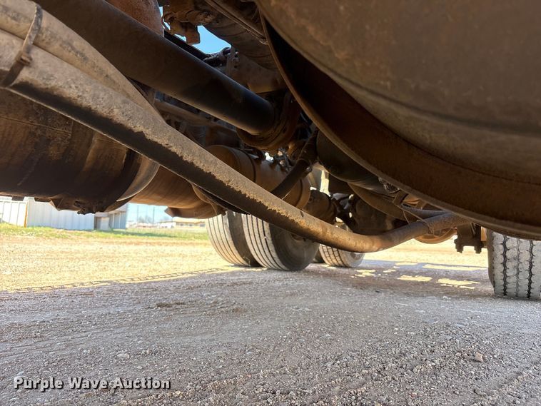 image for item FC2085 2008 Western Star 4900EX semi truck