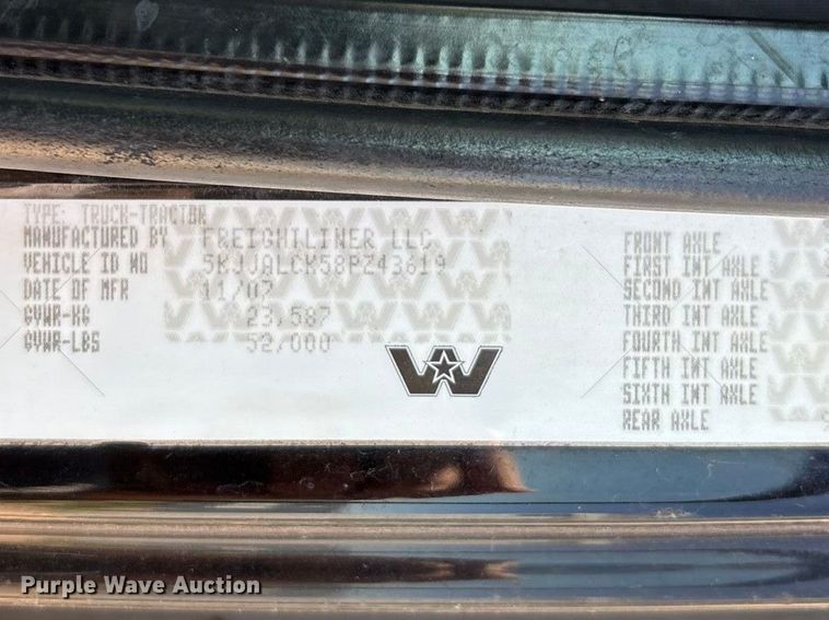 image for item FC2085 2008 Western Star 4900EX semi truck