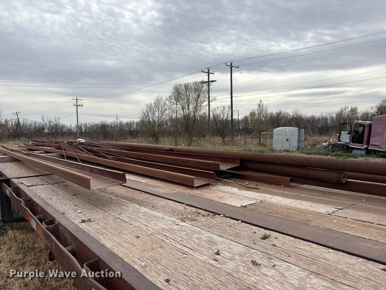 image for item FC2088 1982 Aztec flatbed trailer
