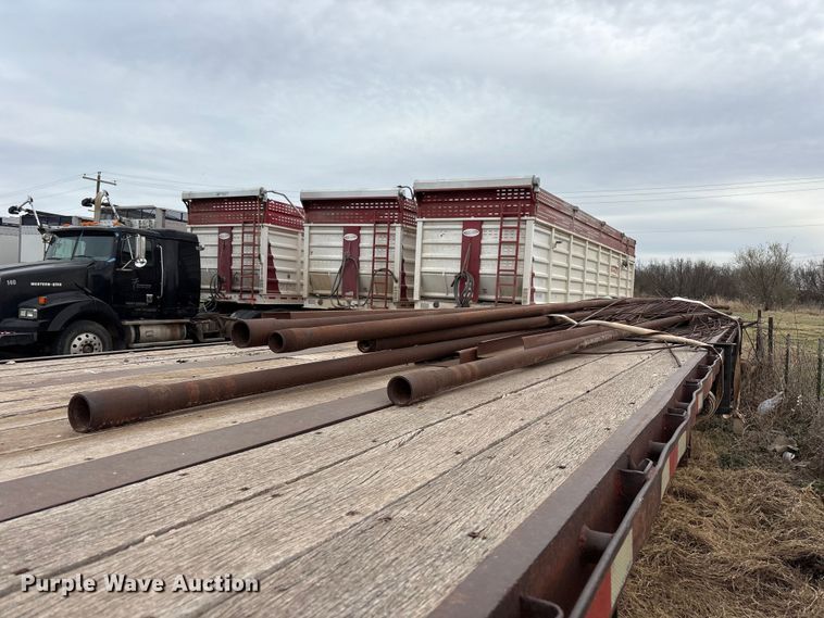 image for item FC2088 1982 Aztec flatbed trailer
