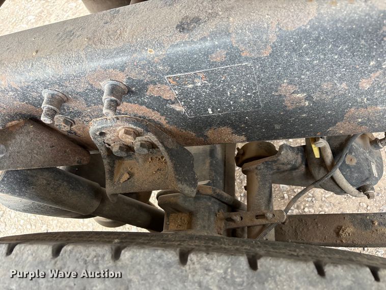 image for item FC2197 2005 Freightliner CST120 semi truck