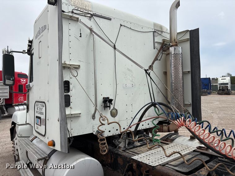 image for item FC2197 2005 Freightliner CST120 semi truck