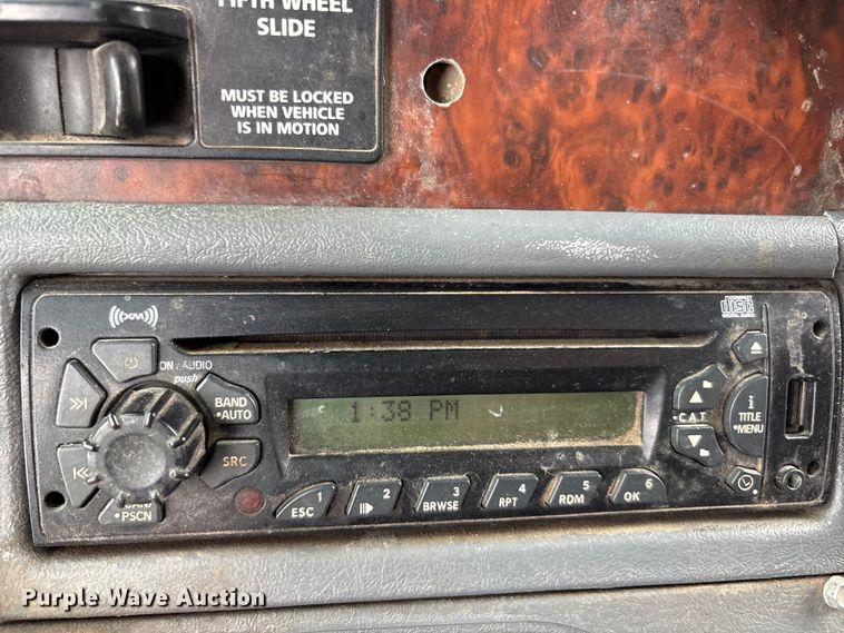 image for item FC2197 2005 Freightliner CST120 semi truck