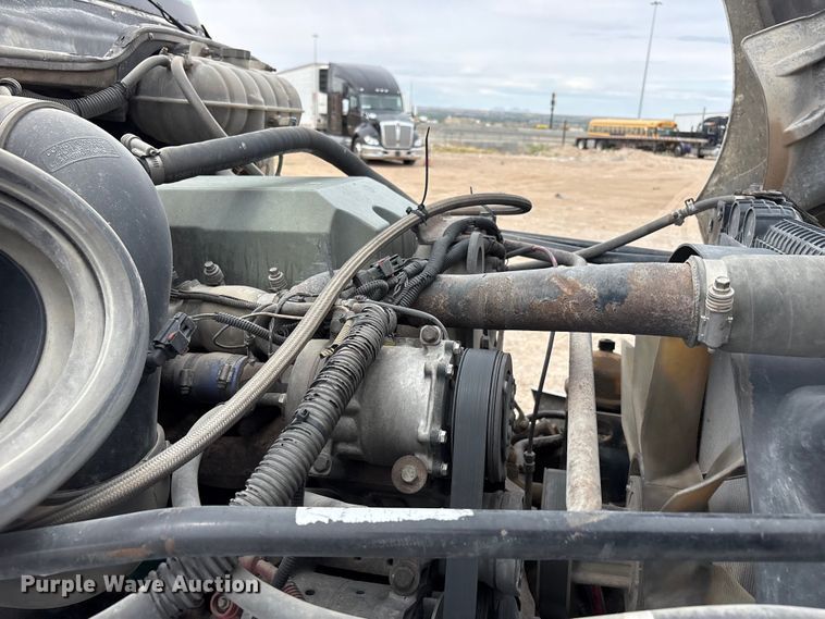 image for item FC2197 2005 Freightliner CST120 semi truck