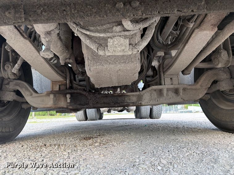 image for item FC3043 2007 Kenworth T800 semi truck