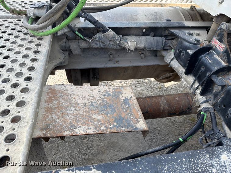 image for item FC3044 2016 Kenworth T880 semi truck