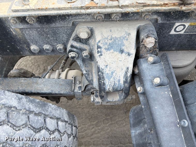 image for item FC3044 2016 Kenworth T880 semi truck