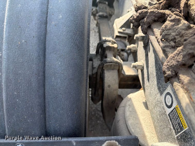 image for item FC3044 2016 Kenworth T880 semi truck