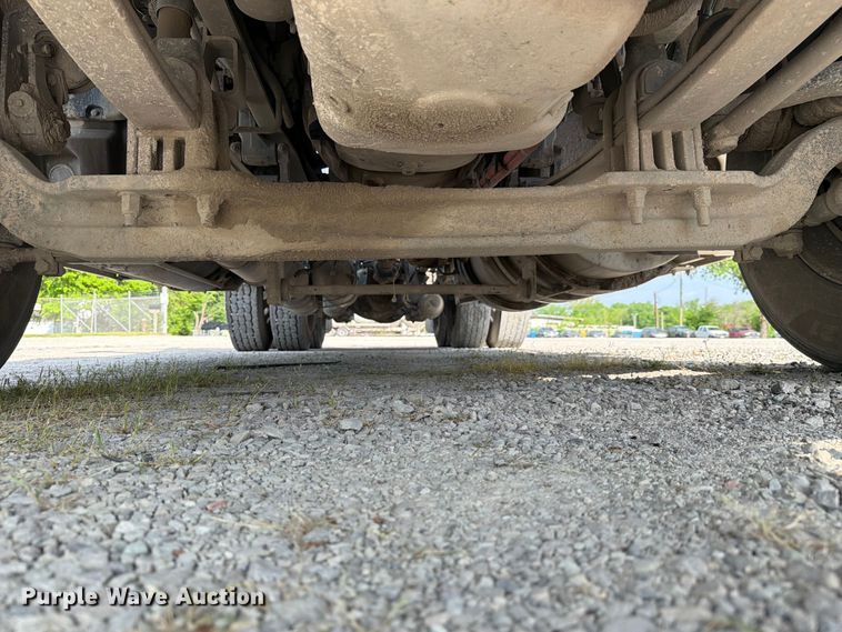 image for item FC3044 2016 Kenworth T880 semi truck