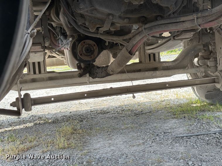 image for item FC3044 2016 Kenworth T880 semi truck