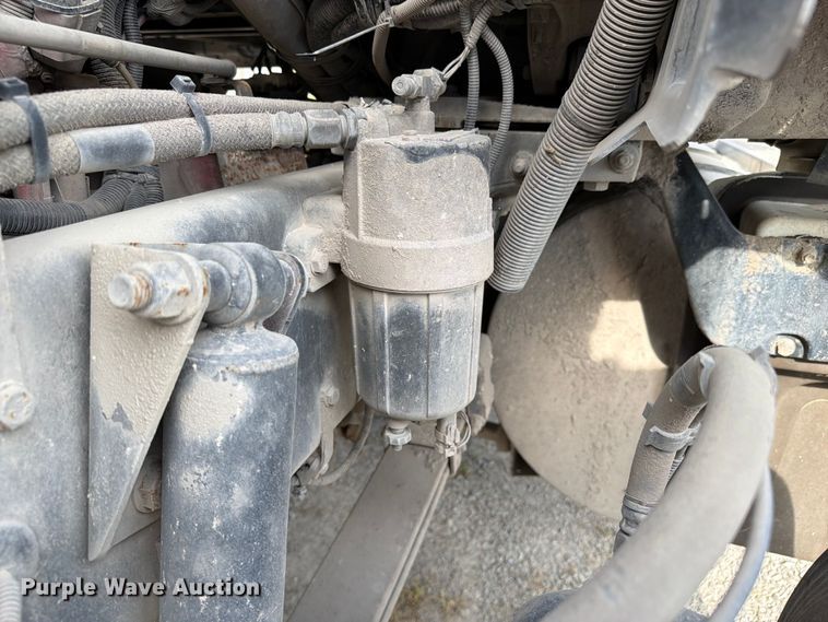 image for item FC3044 2016 Kenworth T880 semi truck