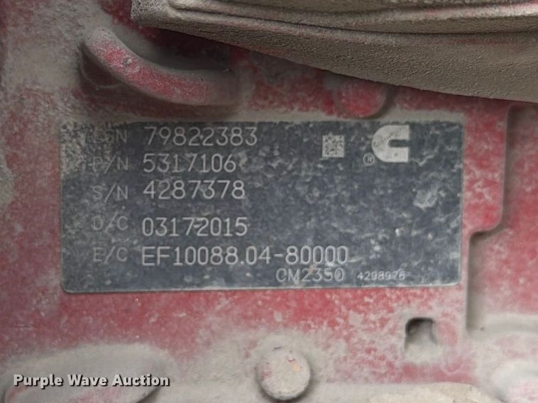 image for item FC3044 2016 Kenworth T880 semi truck