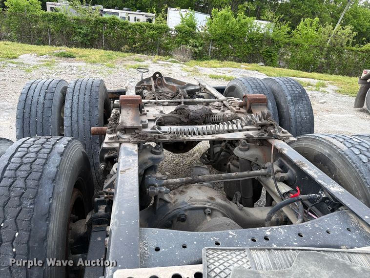 image for item FC3045 2016 Kenworth T880 semi truck