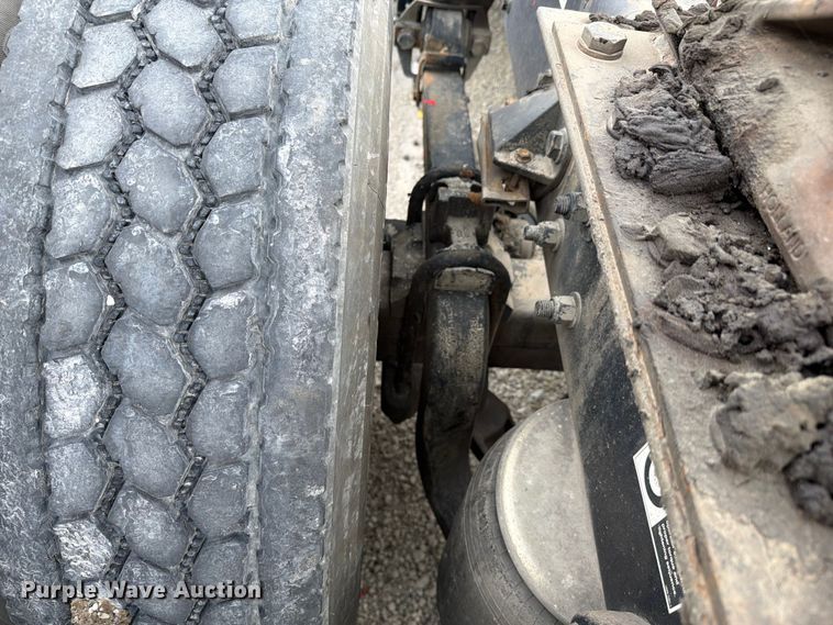 image for item FC3045 2016 Kenworth T880 semi truck