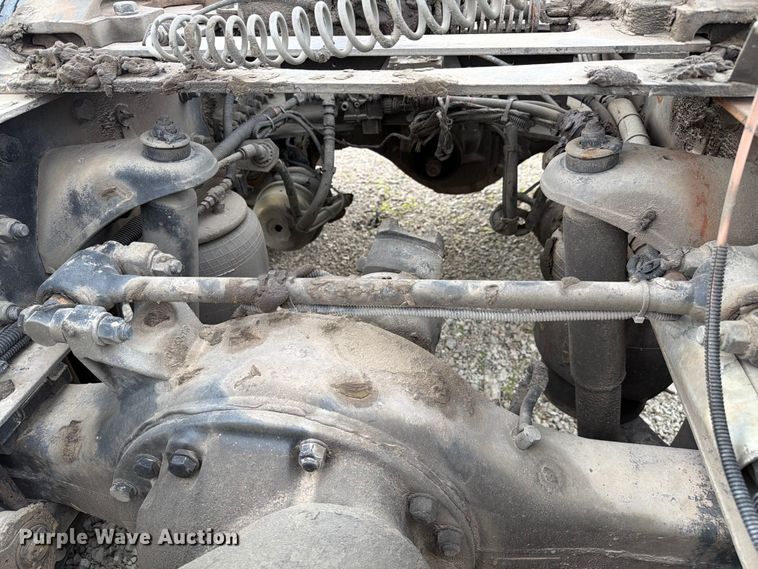 image for item FC3045 2016 Kenworth T880 semi truck