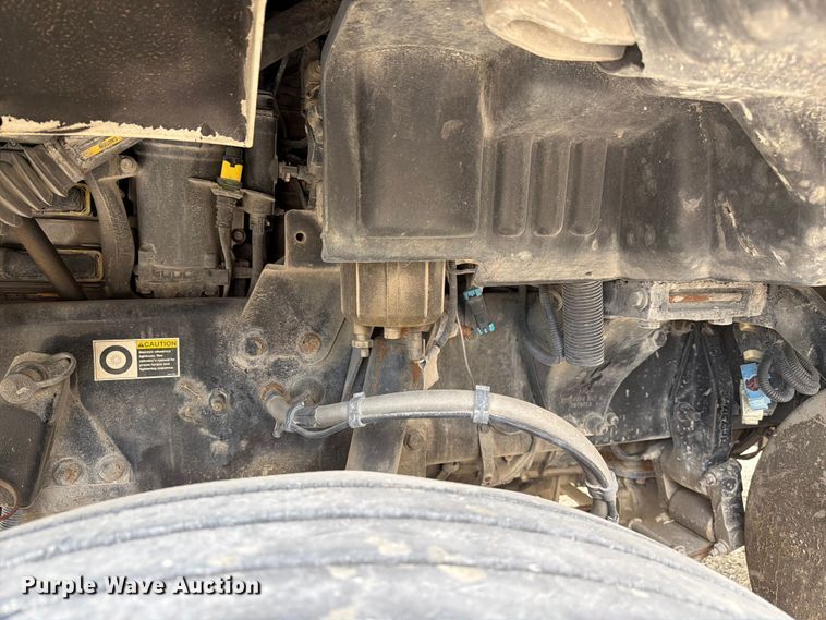 image for item FC3045 2016 Kenworth T880 semi truck