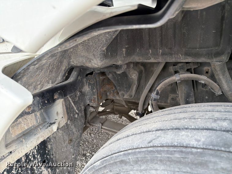 image for item FC3045 2016 Kenworth T880 semi truck