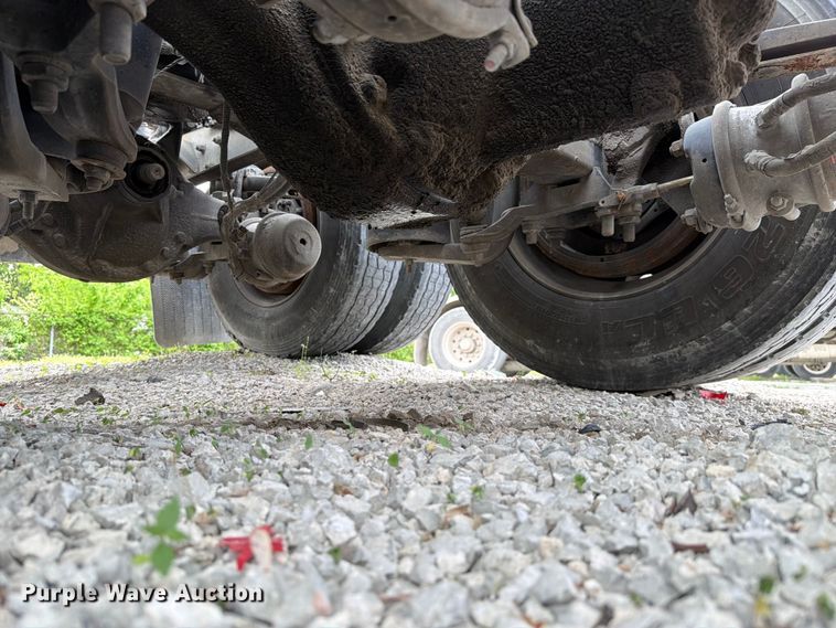 image for item FC3045 2016 Kenworth T880 semi truck