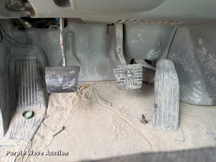 image for item FC3045 2016 Kenworth T880 semi truck