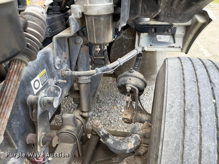 image for item FC3045 2016 Kenworth T880 semi truck