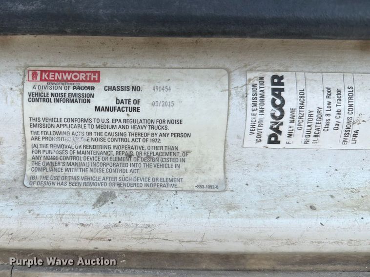 image for item FC3045 2016 Kenworth T880 semi truck