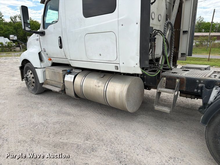 image for item FC3046 2020 International LT625 semi truck