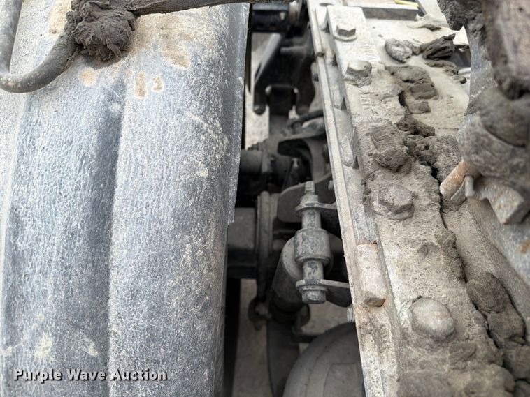 image for item FC3046 2020 International LT625 semi truck