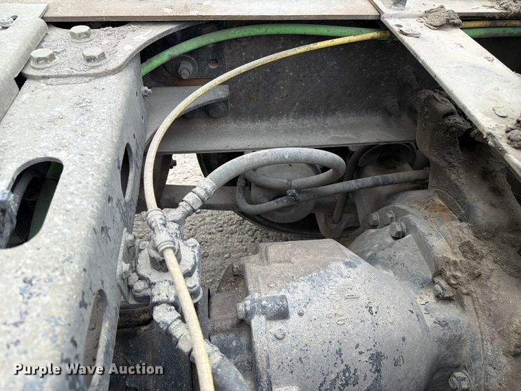 image for item FC3046 2020 International LT625 semi truck