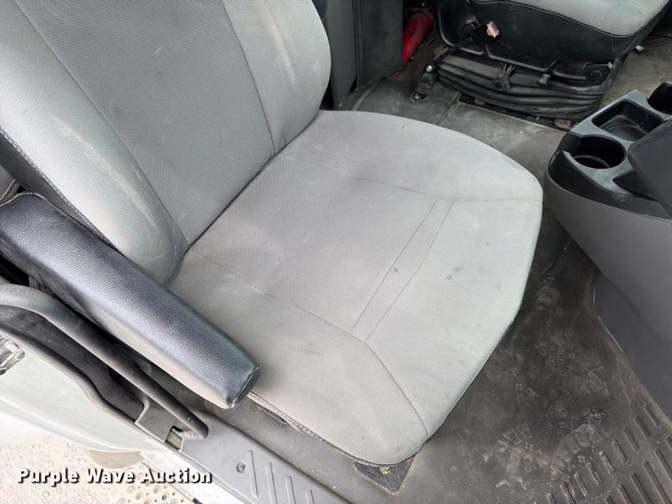 image for item FC3046 2020 International LT625 semi truck