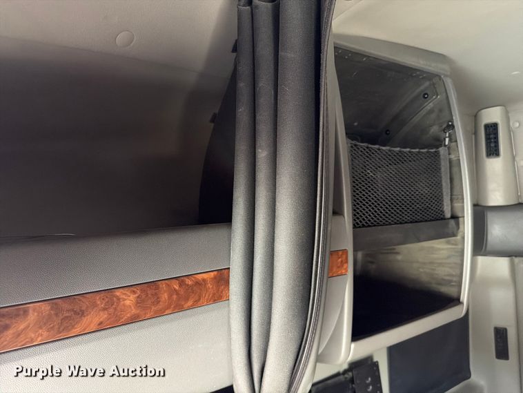 image for item FC3046 2020 International LT625 semi truck