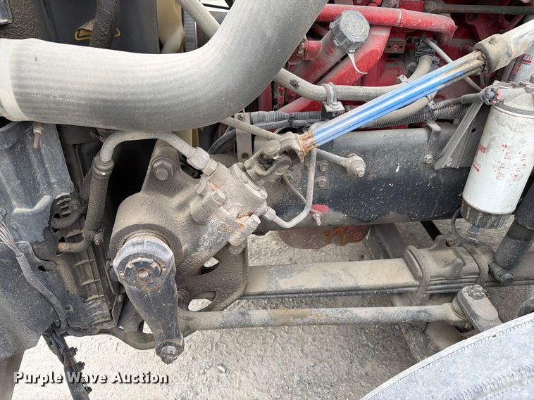 image for item FC3046 2020 International LT625 semi truck