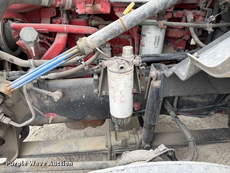 image for item FC3046 2020 International LT625 semi truck